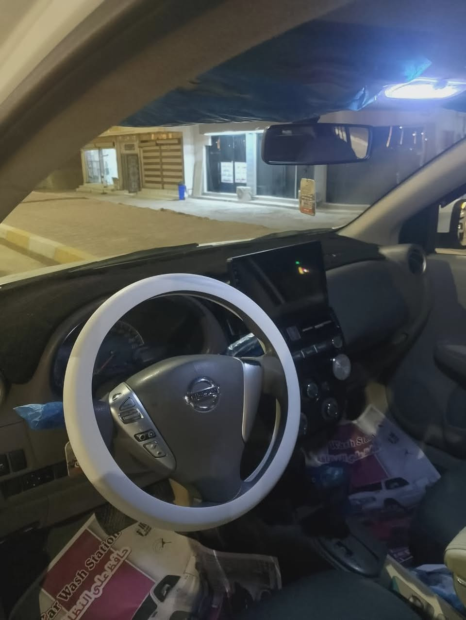 السلام عليكم للبيع
سني هندي 
موديل  2021
بيها نص جاملغ المامي صبغ
السعر 98
المكان السيارة الحبانيه الخالديه 
رقم الهاتف ***********
