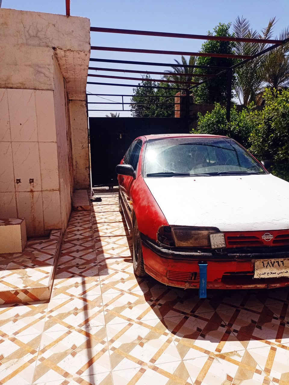 السعر 9ورقات 
للبيع نيسان برايمره كير محرك خير من الله سياره جاهزه تخم تاير باتري جديد مسجل شاشه تخم سماعات صدو حيل زين مابيها خياس ولا تصليح ولا صبغ السياره بلاديه  شكل مثل مو واضح كدامكم ملاحضه السياره ماندل صاحبها اتكاتب وياك اكفلها دوله وعشاير ***********
