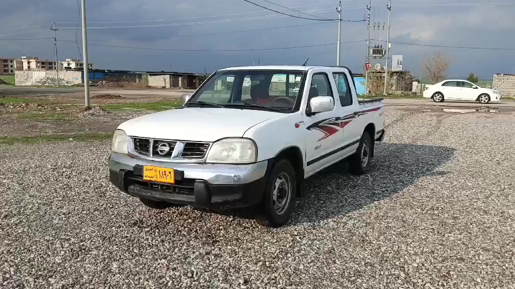 نيسان مؤديل 2013 دوپه جام كاره بي ئاوين كاره بي 
چوار تي لؤكه ناو سوره مه كينه به خ 
بي دعم بي له دراو گير مه كينه به شرت 
سفر شريكه  چوار ست هه زار رؤشت 400000
تبريت سارد گرم نرخ 73ماعامه براين 
***********ئاسيا***********
