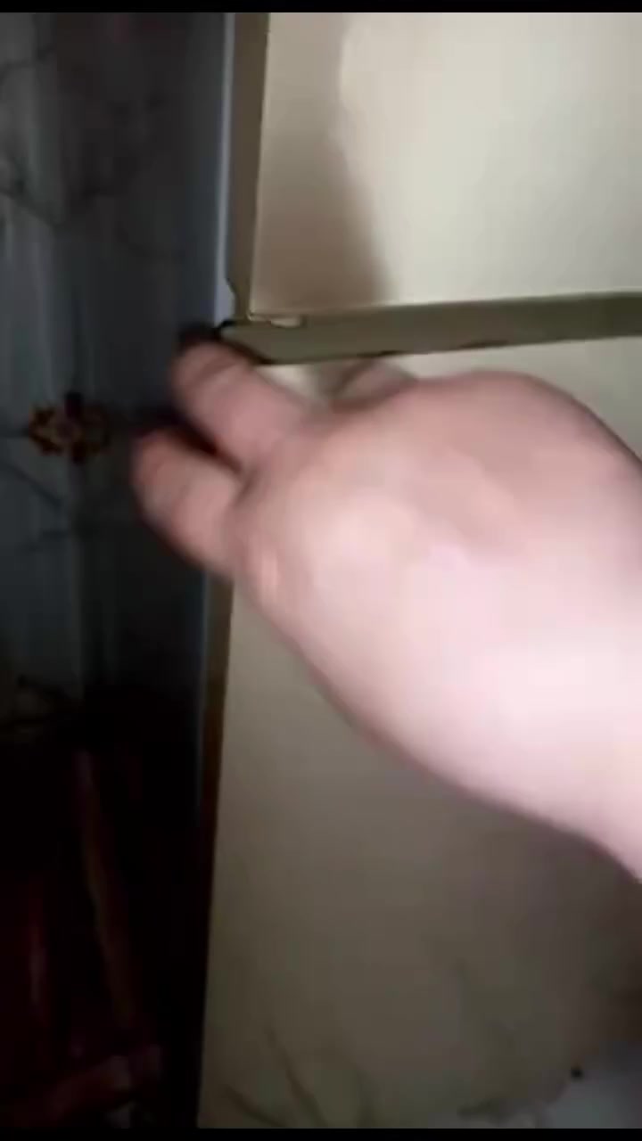 ثلاجه حجم 12 نوعيه الحافض
نضيفه مابيهه اي عطل فقط لباب يحتاجله برغي  ب125 

وبيهه مجال قليل 

لعنوان حي الحسين


**إذا كنت صاحب هذا الإعلان وتريد حذفه لأي سبب، رجاءا أرسل رسالة إلى الدعم الفني**