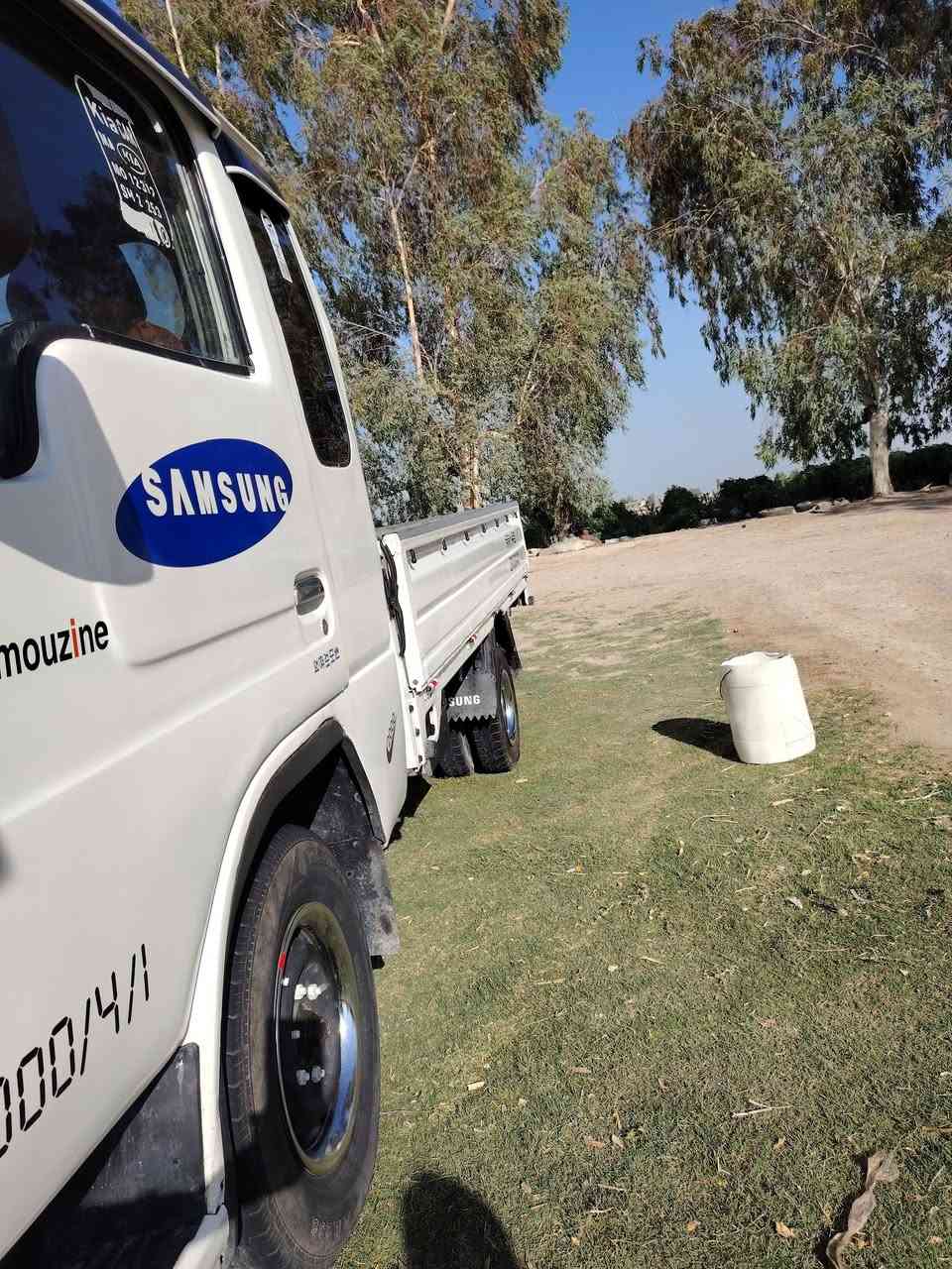 السلام عليكم سياره Samsung مديل 2000رقم صلاح الدين سنويه لل2028 سياره جاهزه ماناقصها شي السعر 55ورقه وبيها مجال قليل للستفسار الاتصال ع***********
