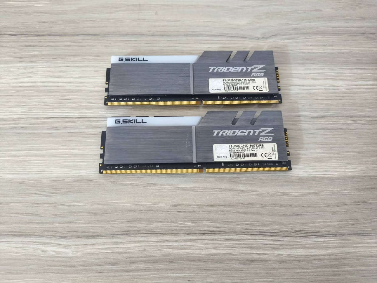 السلام عليكم 
رامات DDR4 مستخدمات نظيفات للبيع
G-skill tardent Z 3600 RGB 16GB(8×2) cl 19
السعر 125 الف(سعر ثابت)
مكاني بغداد ومتوفر توصيل


**إذا كنت صاحب هذا الإعلان وتريد حذفه لأي سبب، رجاءا أرسل رسالة إلى الدعم الفني**