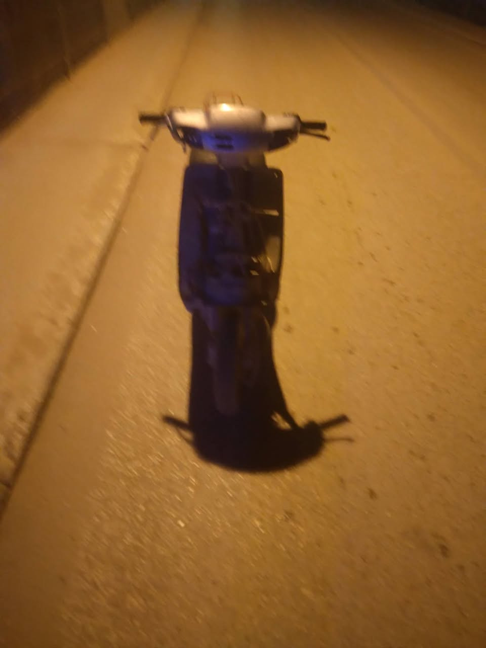 يالله بصلا علا محمد والي محمد دراجه ام السله دراجه نقص بس كفرات بيهة مكينه خير من الله كهربائيات كلهة شغاله السعر ١٨٠ وبيهة مجال التواصل علا ***********
