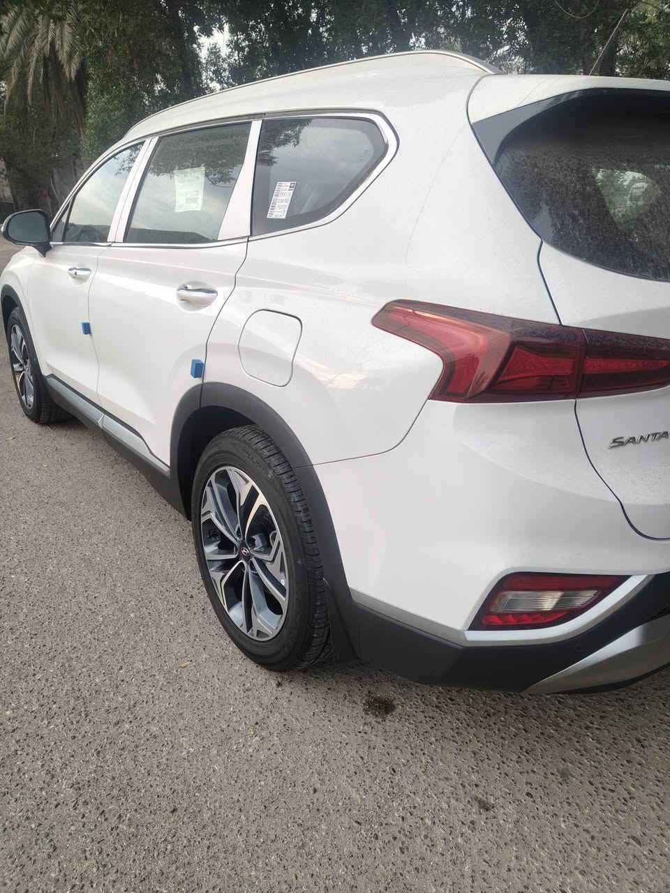 سنتافيه مديل 2020 خليجي فول 1/1 اعله فئه بل سنتافيه مكفوله من ضربه  والصبغ
رقم بغداد بسمي ومكاني بغداد 
بنوراما بصمه نضام ترحيب 
كشنات جلد كشناتهه كهرباء وتفئه وتبريد بل كشن
سايد بريك بصمه حساس امامي وحساس خلفي 
كامره شاشه مري شفط 7 راكب 3قطع تبريد 
محرك 6 سلندر فور ويل شفتات بل ستيرن 
شاحن موبايل  صندوك كهرباء  بردات ابواب
دشبول ليزري  تبريد شاشه 
دبل لد لايت زنون اصلي 
السعر 23200$ مكاني بغداد 
التصال ***********
