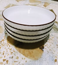 صحون عدد 4 حراري السعر 4 للحجز دايركت او على واتس اب07770140010 يوجد ت...