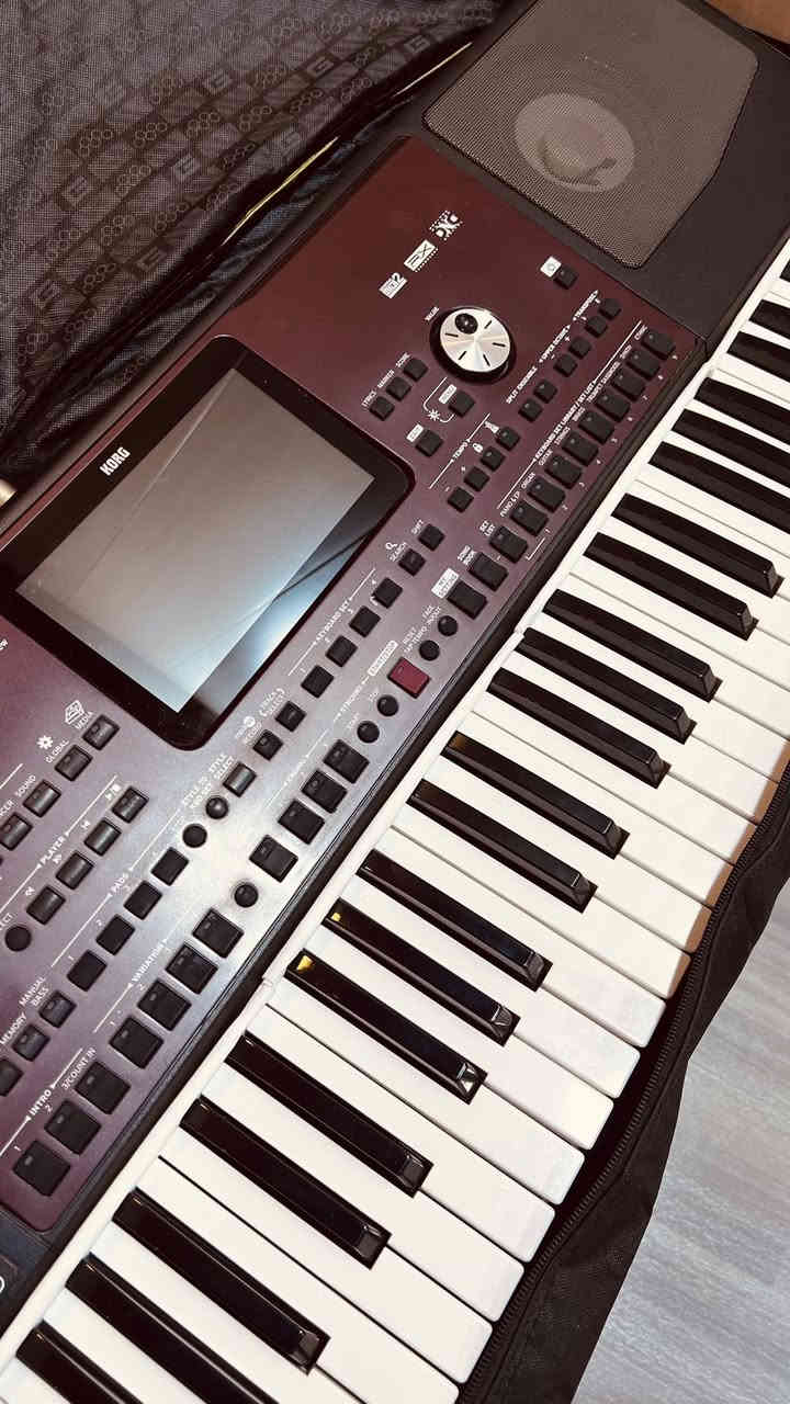 سلام عليكم
كورج 700 اخو الجديد مع جنطه اصليه
البصرة 
واتساب ***********
