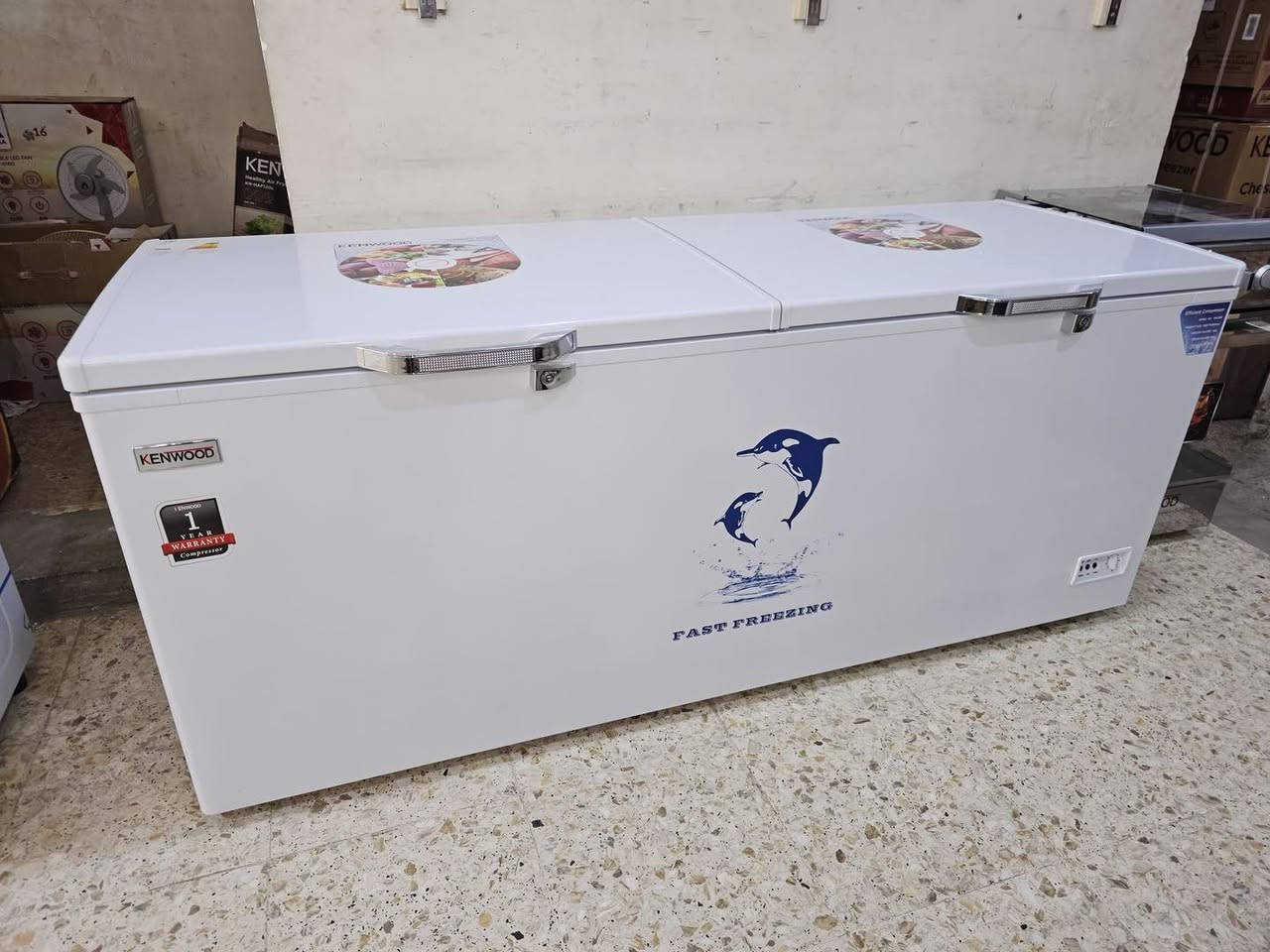 بسم الله الرحمن الرحيم 

جميع الأحجام متوفره من مجمدات ✅

توصيل كافة المحافظات 🚚 

العنوان شعب شارع عدن ⭐️

رقم الهاتف. *********** ☎️
