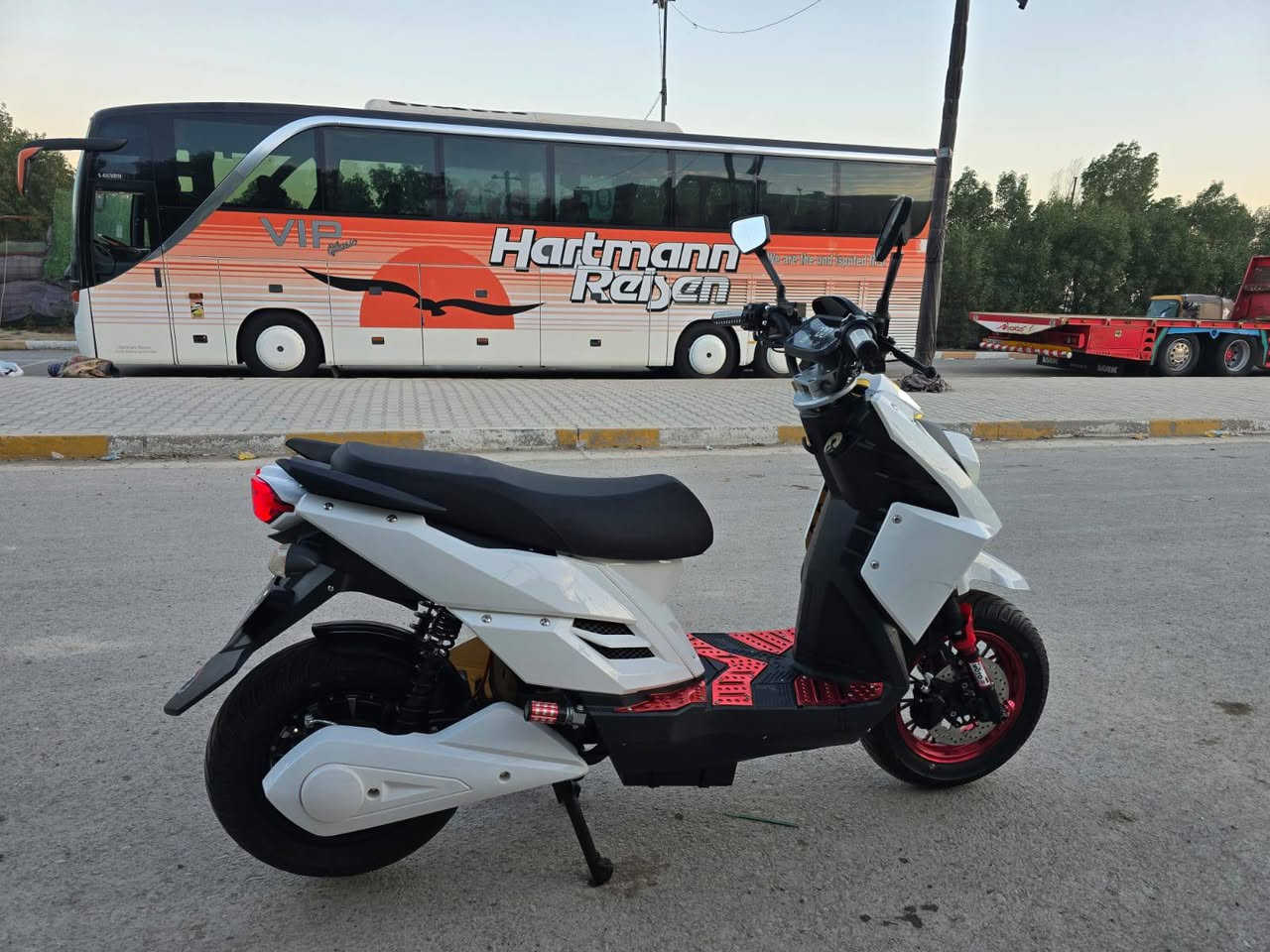 السلام عليكم دراجه شحن سكنس جبلي رياضية فول مواصفات موديل 2026 رقمي للتواصل ***********
