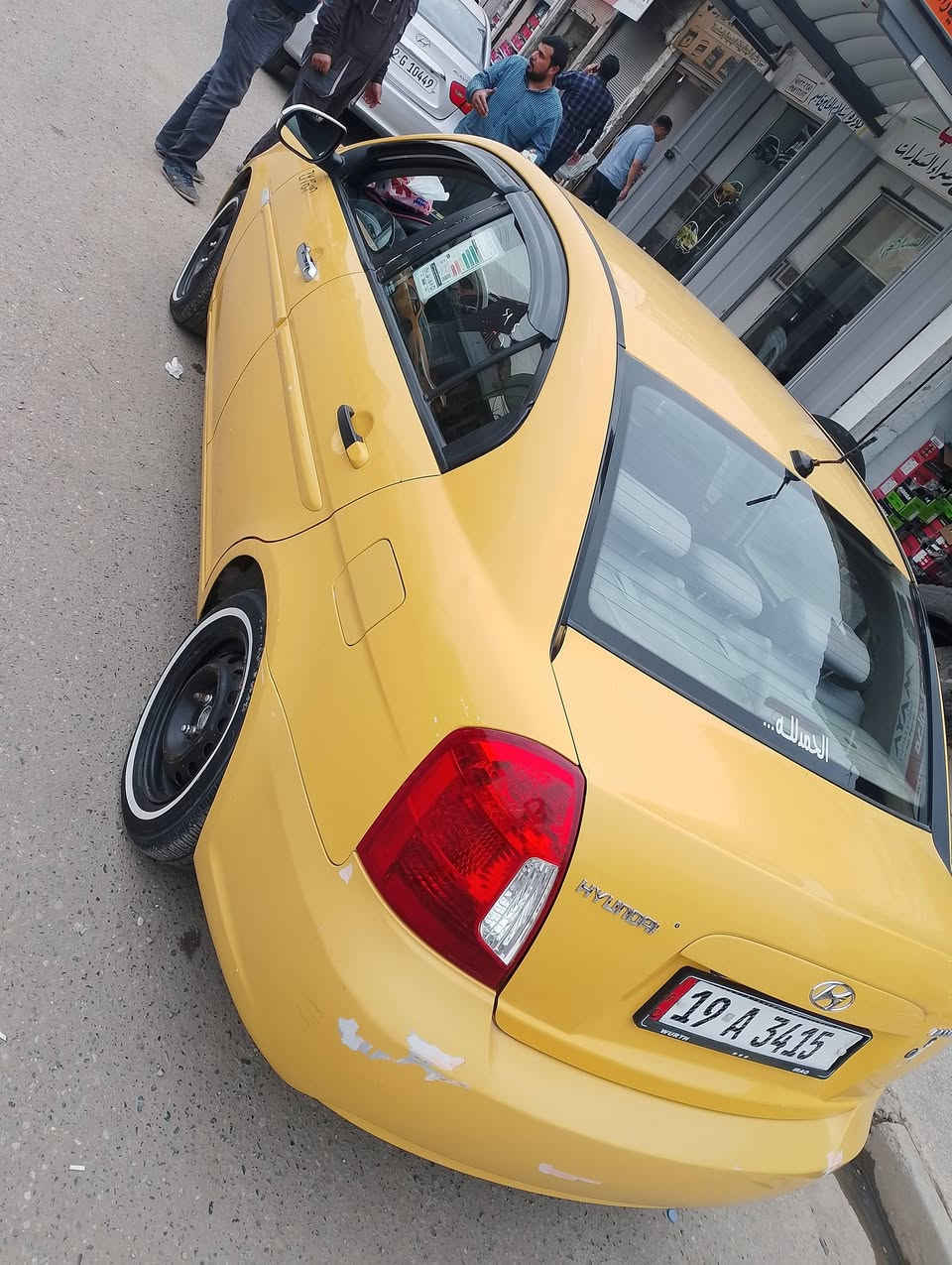 السلام عليكم 👋
اكسنت دبدوب وارد امريكي 🇺🇲 
رقم كربلاء اوربي 🙋 هوه شرعيها 
سنويه 27 هيئه وغرامة صفر 🚦 شرط التحويل 👋
كاربون بانزين ⛽ 
محرك 16 محرك وكير شرط 👋 
طخم تاير امامي خلفي جديد 👋 
تبريد ثلج 🥶 تدفئة 
📢 ظررها جاملغين تبديل وبيها شويا بلشاصي 👋
🛑#السعر 88$💸 وبيها مجال 
#العنوان #الموصل #موصل_الجديده قرب جامع الايقظه شارع البطاريات 
🛑 1️⃣ اوقات العمل🕰️الاتصال من الساعه التاسعه صباحا الى الساعه العاشره ليلا🛑
🛑2️⃣بلتلفون قفل ماكو تعال ودفع سعر اليعجبك 🛑
#مكتب_ارض_السلام #لبيع_وشراء_السيارات 
🛑 #باداره/ سلام الراشدي 
***********📱كورك 📞
***********📱اسيا📞
