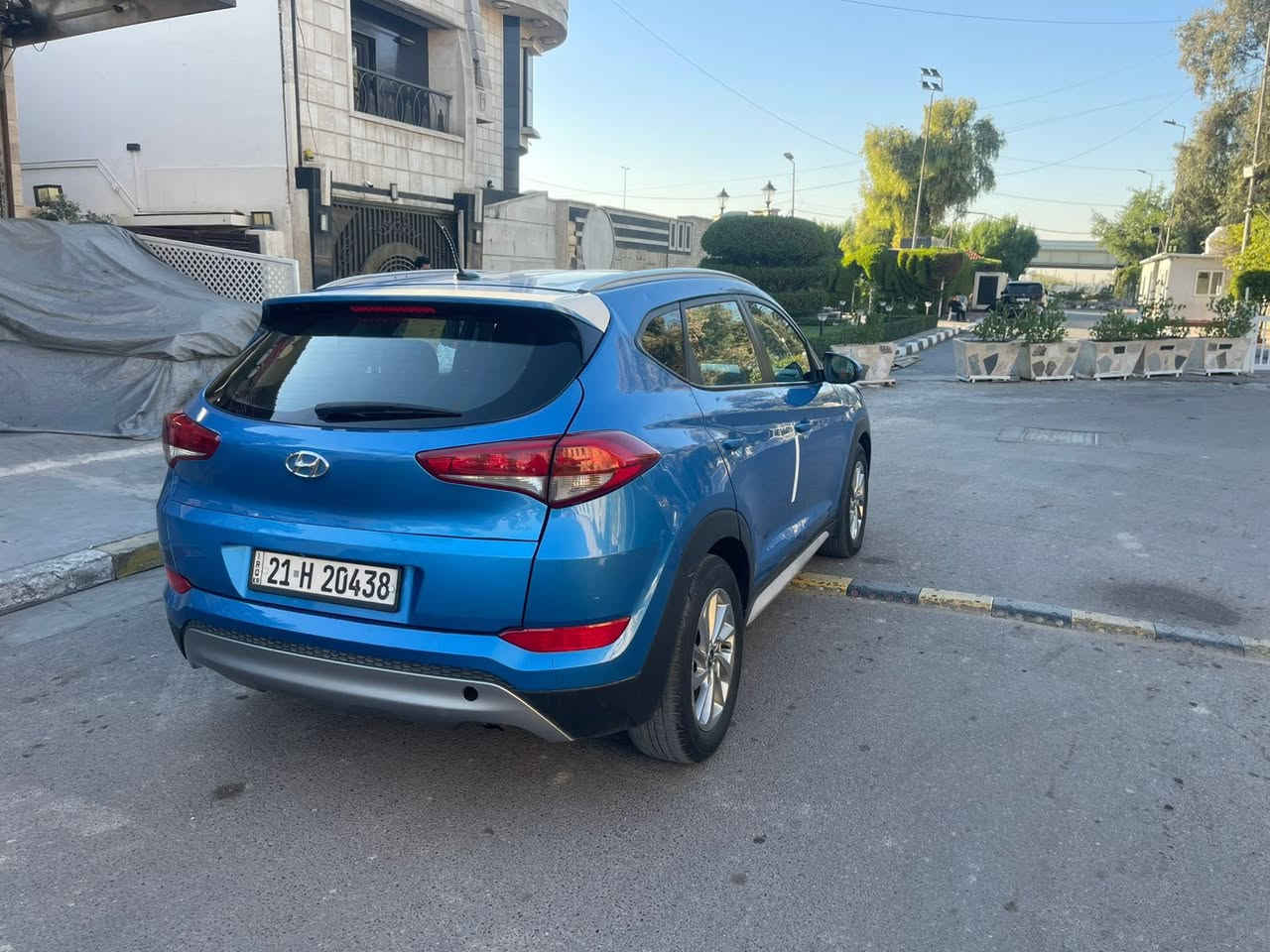 سلام عليكم للبيع توسان 2017 وارد أمريكي بيه صبغ بنيد أو باب خلفي سونار بل منشور مكينه 2017 سياره جاهزه بدون اي نقص سعر 132 سياره بغداد رقمي *********** مكلف بل نشر
