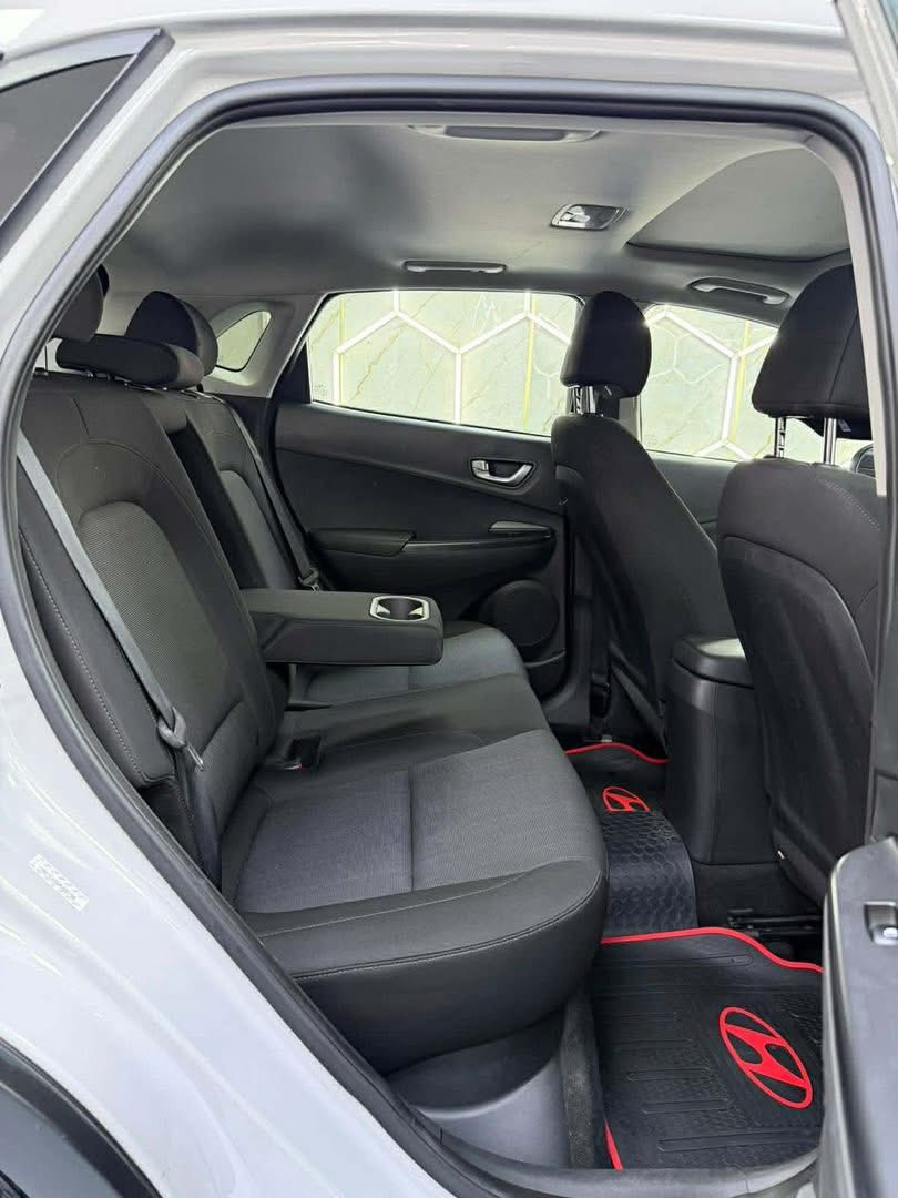 السلام عليكم للبيع كونا  2022
لون اسمنتي فول مواصفات جاهزه للاخير سونار وصور حادث مرفقه بلمنشور
*********** الشراي يتصل  بدون تعليقات🤍 

السعر 149 مجالها حگ الجيه
محرك 2000 دوش كير atm  كير مكينه صدر تبريد كفاله

حادثها دعاميه بدون اي دواخل وباب كلير من امريكا   ايرباگ راجع بلادي
ماشيه 58
مكاني بغداد شارع فلسطين او مشتل
