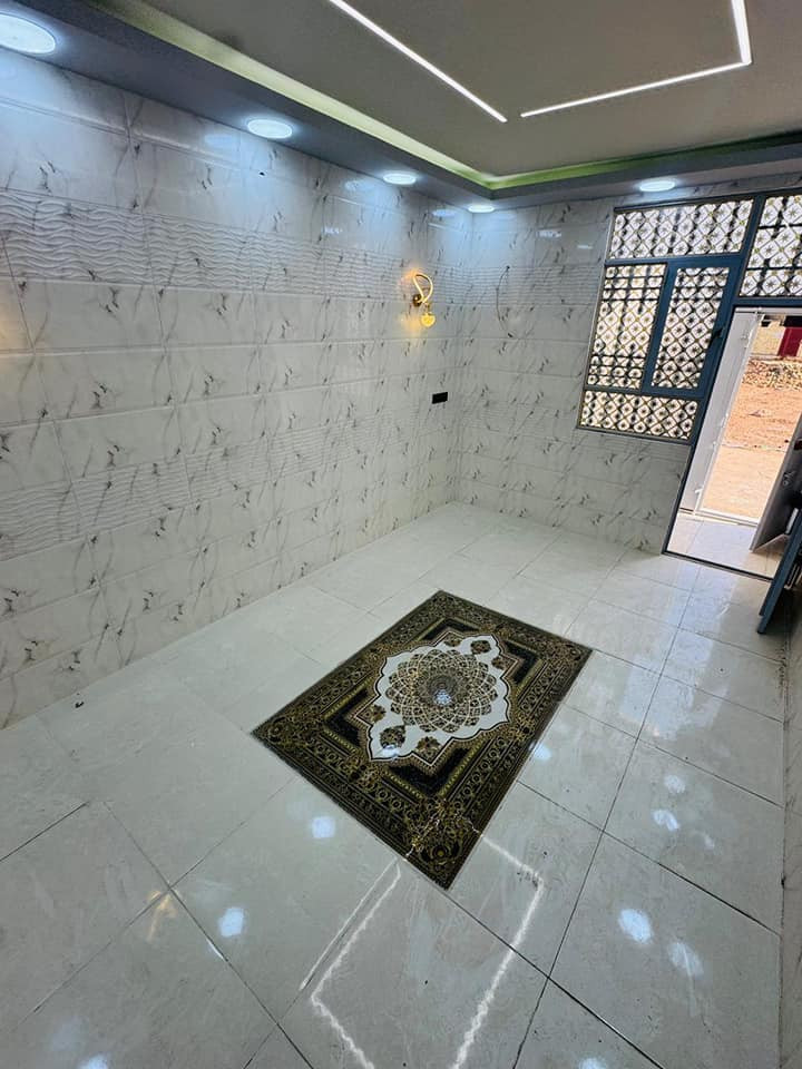 ارخص عقارات يمي وبس 🙂😁
بس ب55مليون تاخذ بيت مساحه 50 متر طابق ونص جديد شتريد تخلي - سكن - حسينيه - إيجار - وهم يصعد ما ينزل فلووسه بي...  اشتري ولا تدردد.. 
اللهم صل على محمد وآل محمد
مجموعة أبيوت المساحه 50 متر طابق واحد
كربلاء المقدسة مجمع الأبداع طريق الرابط
10 دقائق ب السياره للأمام الحسين ع
طابو زراعي إقرار محكمه سند 25
خدمات كامله  جاهز للسكن او حسينيه للزوار
كلشي متوفر خدمات كامله مي مجاري وكهرباء وتبليط ارض الشوارع 10 متر خطوط نقل أبراج انترنت اسواق تبليط مدارس مولد ذهبي مناطقه سكنيه متكامله 
اللاستفسار اكثر اتصل على الارقام التالية
***********
***********
وجه المنشور لقاربكم و أصدقائكم #متابعة_قلب_تعليق_مشاركه #تابع_البيج_لترى_كل_العروض_الجديدة #مشاركه #متابعة_قلب_تعليق_مشاركه #تابع_البيج_لترى_كل_العروض_الجديدة #مشاركه كربلاء, العراق
