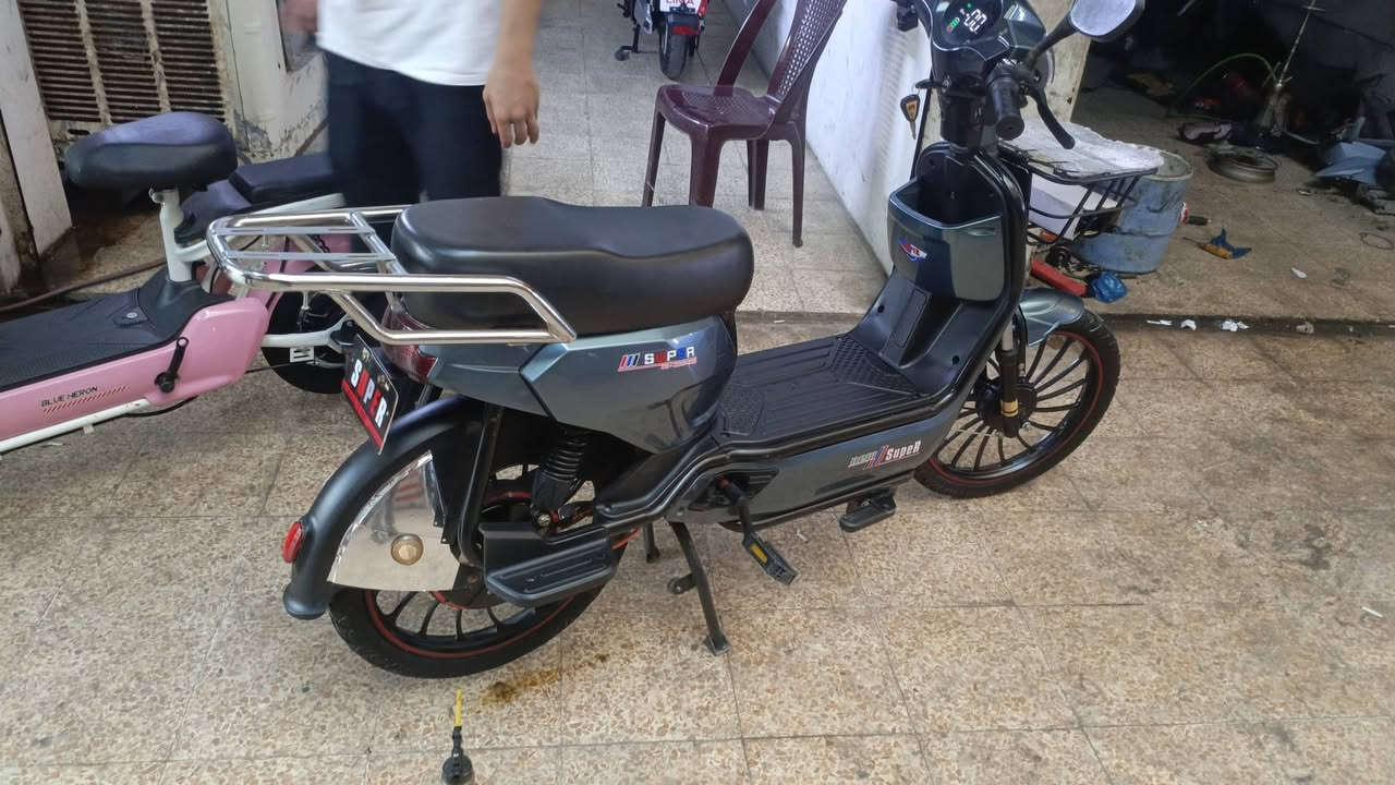 السلام عليكم ماطور نظيف جدا لبيع شرط نظيف والسعر 350 وبيه مجال للطيبين


**إذا كنت صاحب هذا الإعلان وتريد حذفه لأي سبب، رجاءا أرسل رسالة إلى الدعم الفني**