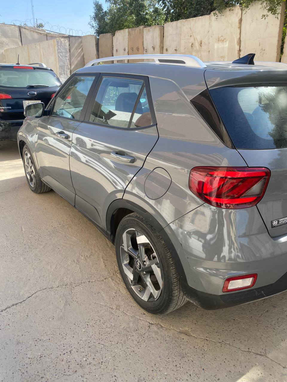 سلام وعليكم
فينو مديل 2022

1-  المواصفات 

2- بصمة  

3- تشغيل عن بعد

4-شاشه كبيرة كامرة دوارة 

5- فول  تحكم ستيرن جهتين  

 6- ويل كروم 

7- شاشة كبيرة كاربلي +اندرويد 

8- نظام انذار

9- مانع انزلاق

10- تراكشن منحدرات

11- وضعيات قيادة  3

12- رادار تحذير جانبي 

13- رادار خلفي

14- رادار امامي

15- تحديد مسار 

16- مكينة 1600 دبل نوزل

17-تدفئه كشنات

18- حساس خلفي

19- قيادة ذاتية

مكاني بغداد السعر 130$  حادثه بنيد وجاملغ جهة السايق                                   ***********

 السيارة ماشيه 20 الف ميل وقابله للزياده جديدة جدا و السيارة اجمل و أحلى من الصور
