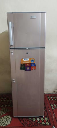 ثلاجه • سعر مناسب • بغداد