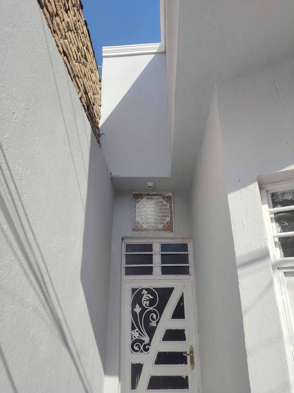 100 م للبيع حي الوفاء طابق واحد صب سعر    ١٠٨مليون.  ***********. و***********
