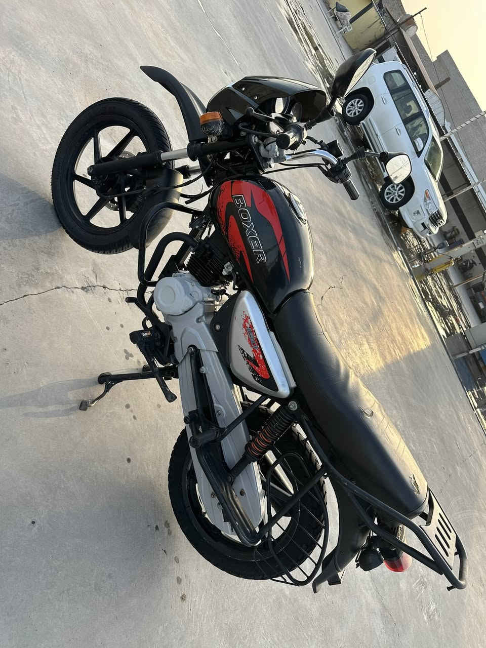 السلام عليكم 
بوكسر جبلي للبيع
موديل 2021 
مكفوله كفاله عامه اوراق اصولي شرط ترقيم 
مكاني ديالى شهربان*********** 
0782 586 5864
