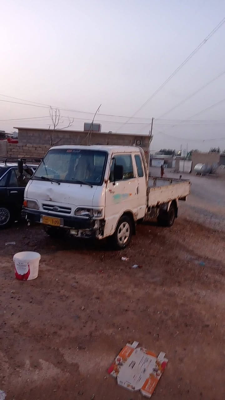 سلام عليكم كيا بنكو موديل 95رقم بغداد اصفر سنويه عضم عاج سياره محركه كايم شاصيها بيه خياس كير واكسن جديد راعيها موجود السعر 29وبيها مجال للشراي رجان لمو شراي لا يتصل رقم الهاتف *********** مكان سياره صلاح الدين
