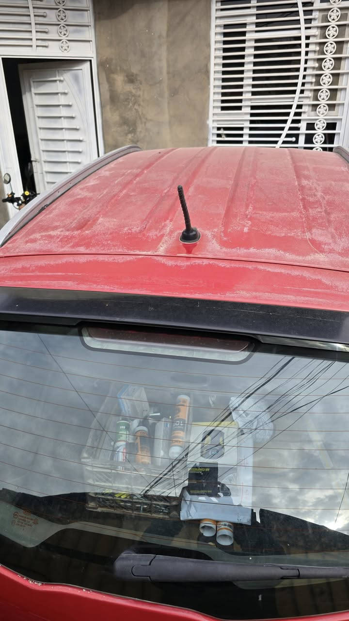 سبورتج ٢٠١٤ خليجي مكفوله رقم شمالي باسمي تخم تاير
السياره خير من الله ١٦٠ ورقه وبيه مجال ***********
