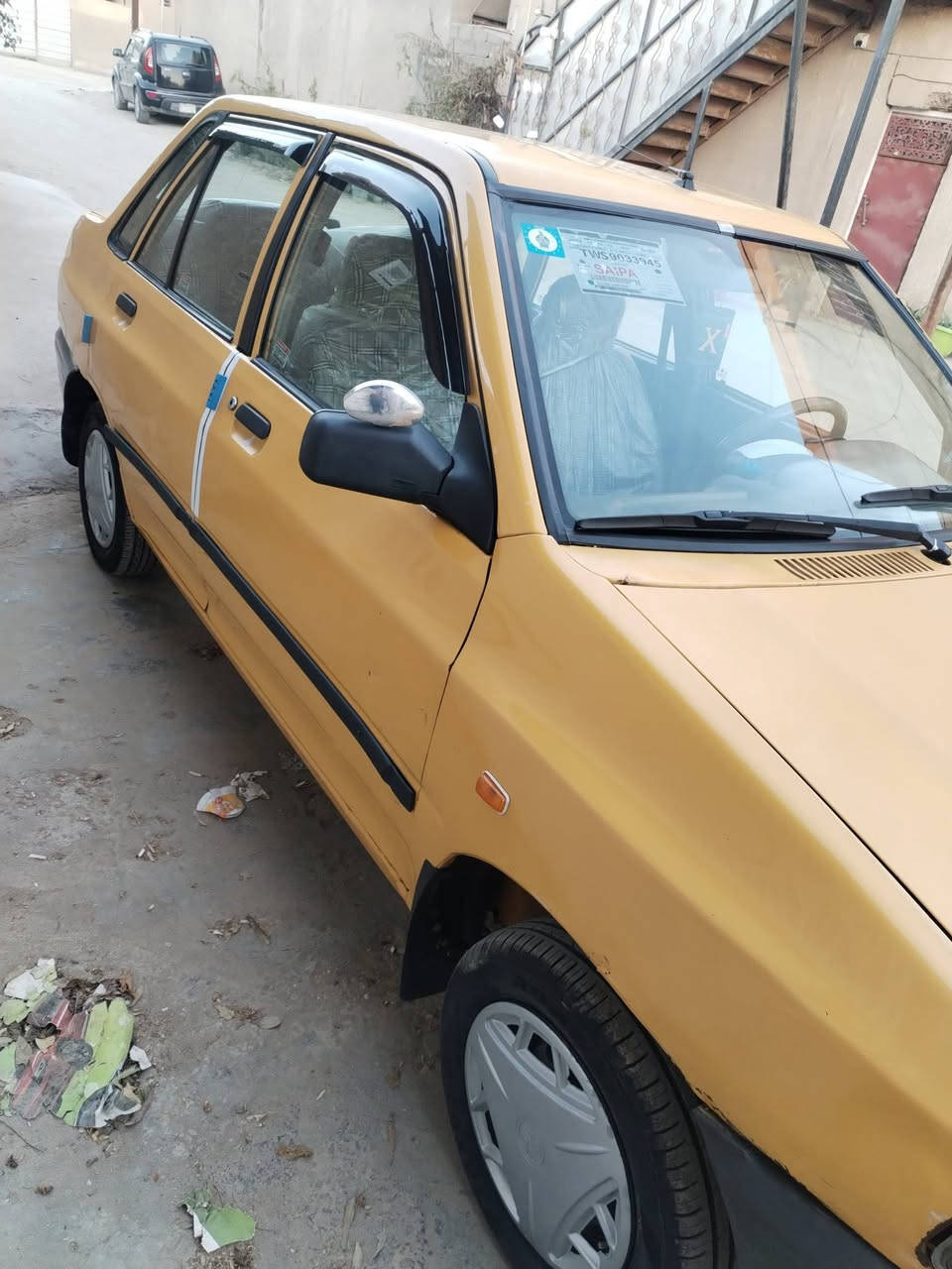 السلام عليكم للبيع موديل ١٣ كير محرك مكفول حداديه جديده تخم تاير جديد بأسمي شرط التحويل رقمي *********** سنويه ما تسقط لسنه ٣٠
