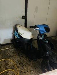 دراجة نارية • مكاني • نجف