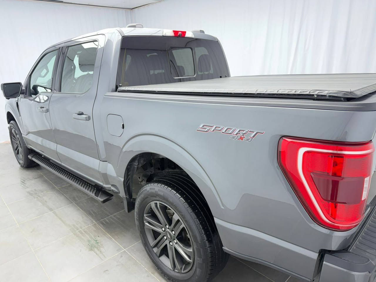 فورد F-150 موديل 2022 فول مواصفات فئة XLT

🟪 السعر  :: الطلب في التعليقات ويوصلك مباشرة ✍️ 📩                                           فقط على الصفحة مو على كروب🌐

المواصفات
فئة XLT
شاشة كبيرة
كير تيار
5 كاميرات
كوشنات تدفئة
5 رادارات
السيارة بدون حادث
جميع الايرباكات سليمة
صبغ جاملغ امامي واحد فقط
المحرك + الكير كهربائي بشرط

رقم الشاصي
1FTEW1EP7NFB18101

رقم صاحب السيارة
***********
