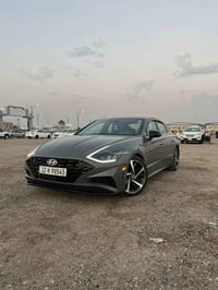 سوناتا مديل 22 فول للاخير بانوراما بصمه سماعااات نوع bose عدد 12 مع دم...