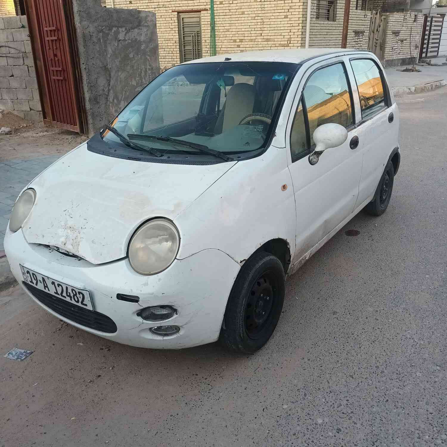 سلام عليكم سياره شيري كيو كيو موديل 12 رقم إنكليزي كربلاء سنويه لل26 كير محرك كفاله مابيه قطره صبغ كير عادي تحويل مباشر سياره سعرها 18 ورقه وبيهة مجال بسيط حك جيه عنوان سياره كربلاء حي الحر الثوره قرب مطعم علي يوسف غير متواجد على الفيس رقم الهاتف ***********
