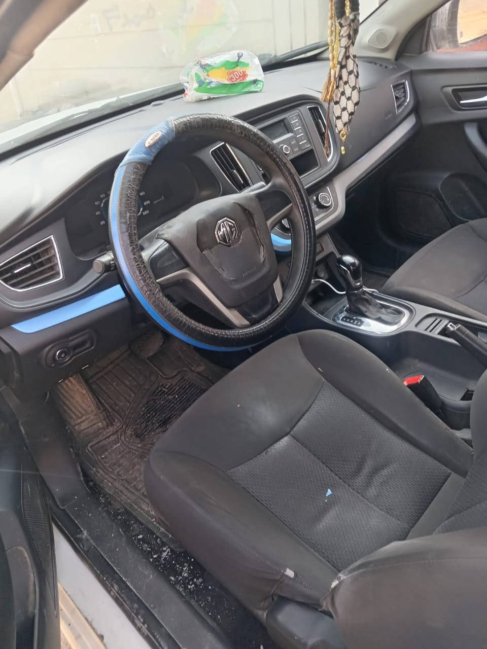 السلام عليكم عندي ام جي موديل 2019 لي بيع سيارات مصبوخ حزام كير مكينه كورلاه السعر 52بي مجال ***********
