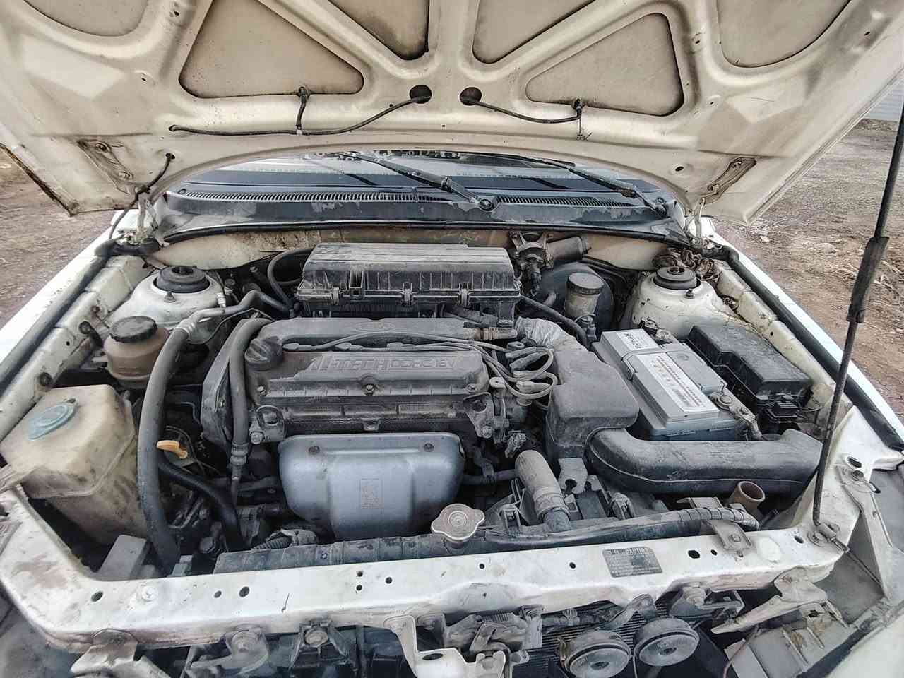 سلام عليكم حبايب للبيع ريو موديل 2002 رقم بغداد تحويل ثاني يوم مكينه وكير جديد وحداديه اماميه جديده بس وحداديه خلفيه تعبانه سعر 33.  بيهه مجال قليل مكاني بابل محاويل ***********
