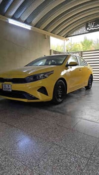 لبيع كيه فورتي موديل ٢٢ ماشيه ٥٢ ميل حادثهه جاملغ خلفي ايمن فقط سياره ...