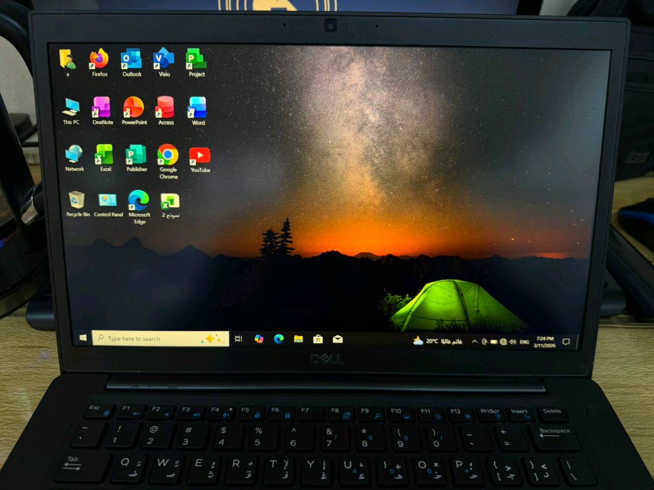 لابتوب dell 
مواصفات كور اي 7 هارد 256 ssd
رام 8 كيبورد ضوئي شاشه 14 