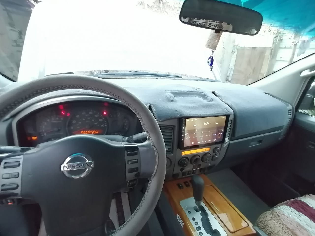 السلام علیکم نيسان ارمادا ۲۰۱۰ بصرة رقم دولي باسمي اللون رصاصي رمادي محرك كير حدادة تبريد طخم تاير بيها ضربة بالجاملغ الايمن السعر ٩٠ وبيها مجال عنوان بصره أبي الخصيب قرب محطة للوقود رقم الهاتف / *********** أو مراوس بستاركس ٢٠٠٧ مسكر اوتوماتيك خصوصي
