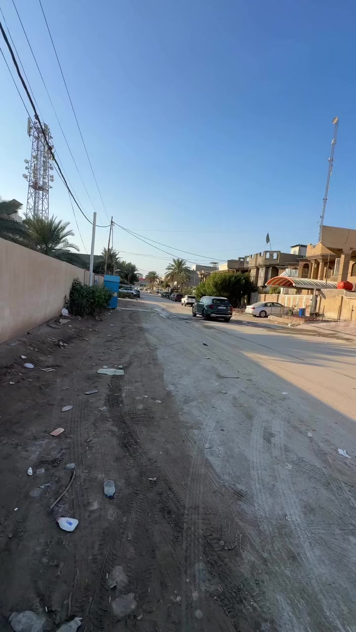 قطعه ارض مساحه    ❗️٢٠٦ متر ❗️موقع مميز جدا للبيع وبسعر مميز 
حي الأمير فرع مصرف الدم 

عرض الشارع 30 متر 

📍 الموقع: حي الأمير الاولى 
📐 المساحه ❗️❗️206 متر 
📏 الواجهة:❗️8.25 متر
النزال 🏘️‼️25 متر 

📞 لمزيد من المعلومات أو لمعاينة العقار، يرجى الاتصال أو زيارة المكتب:
📍 الحلة – حي الحسين، قرب حلويات لبنان

📱 ￼⁨0770 166 6501⁩ واتساب 
📱 ***********
📱 ***********
سجاد سامي للعقار
