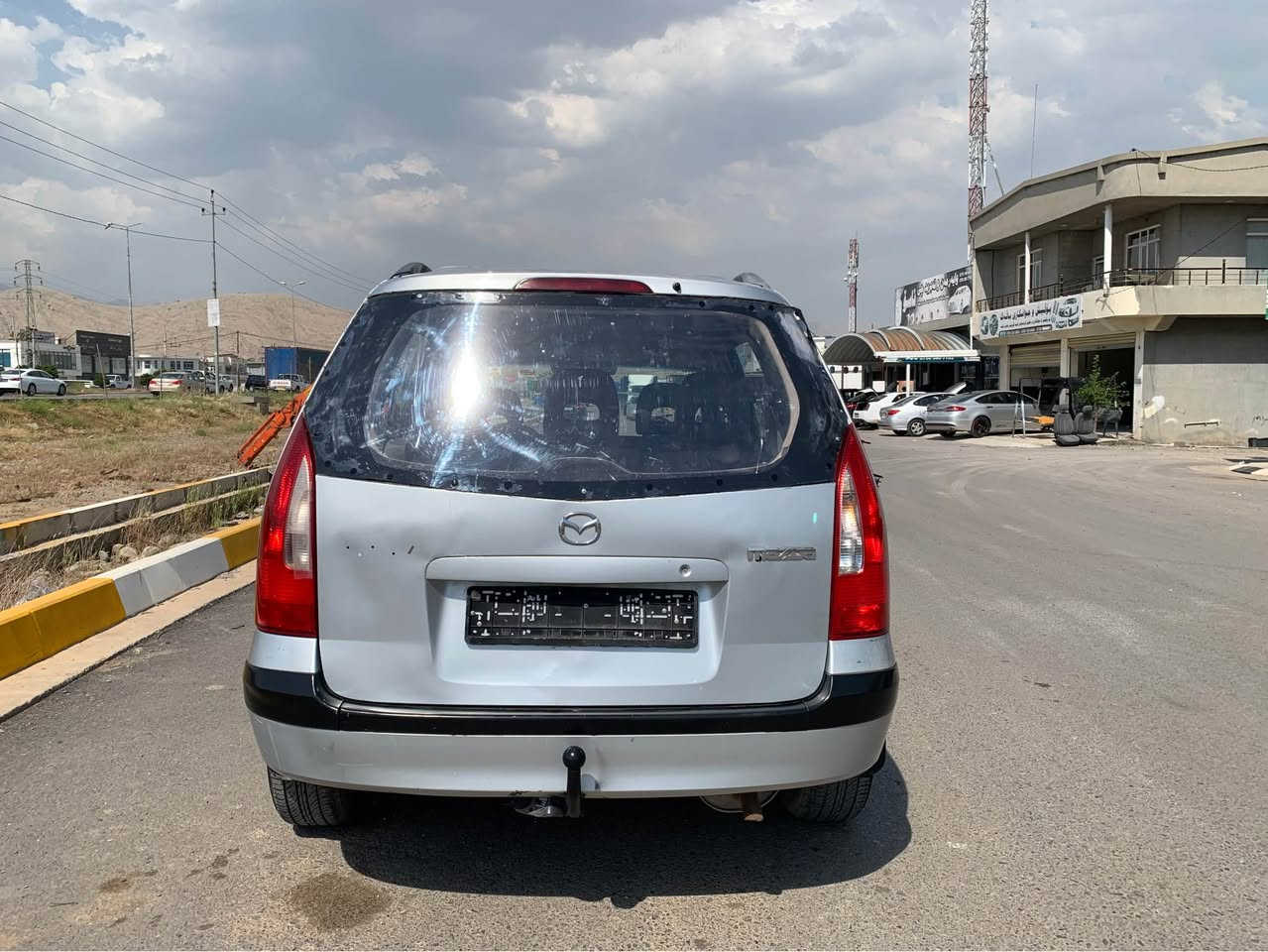 مازدا  ٢٠٠٥
گيرمةكينة بةشةرت
گير عادى
تةبريد لةسةرسويچ
كتابى مزايدةى لةكةلة براوةية
كارةباى بةشةرت
قفلى ٢٤ كةميك مةجال
*********** رانية, السليمانية
