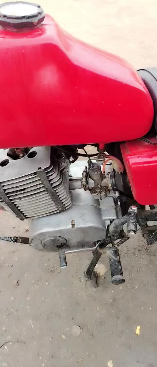 سلام عليكم مرخصت مدير الكروب دراجه امزت ٨٢ سايس ٦ دراجه جاهزه عنوان بابل قضاء المحاويل السعر ٧٥٠ وبيه مجال بصيط رقم الهاتف ***********
