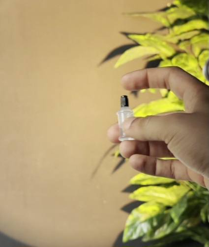 اطي سعر و بالعافية عليك 

مكينة حلاقة شغالة و اطيك بية ضمان 
تشتغل على شحن
يجي وياة زيت و فرشة للتنضيف 
و مجموعة امشاط 
جديدة 
مو من الامزون


**إذا كنت صاحب هذا الإعلان وتريد حذفه لأي سبب، رجاءا أرسل رسالة إلى الدعم الفني**