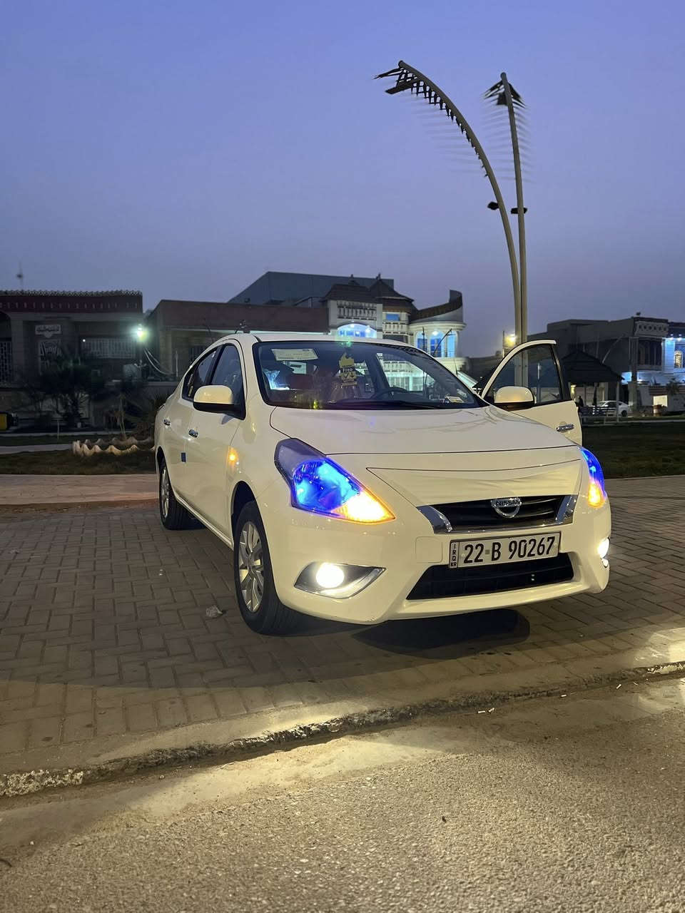 السلام عليكم نسيان موديل 2024  هندي فول مواصفات ويلكب تبريد خلفي جام كهرباء شحن لاسلكي  شاشه تحكم ستيرن بسم شركه أبواب الرحمه  ماشيه 23 كيلو سياره جديده حيل المكان البصره القبله الرقم ***********
