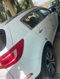 سبورتج ١٢خليجي كير محرك كهربائيات وضع شركه داخله جديد  ماشيه 90ألف  عد...