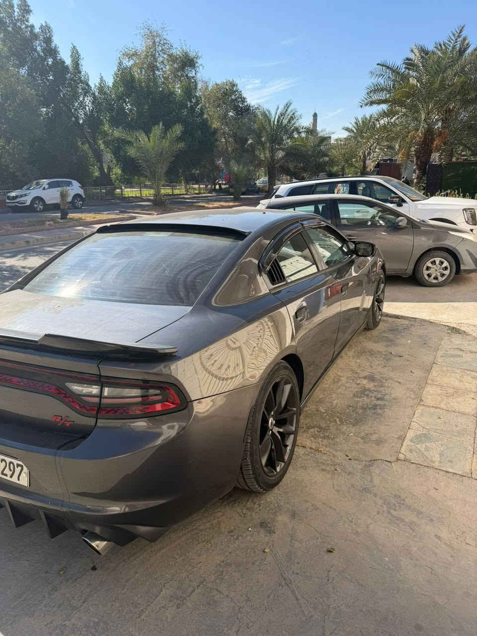 السلام عليكم جارجر موديل 17 اصل بوليسي محرك هيمي رقم اربيل جديد السيارة جديدة تخم تاير ادامه كامله بيه بيه منضومة غاز غم 80 ايطاليه باربيل شهادته وياها قطعه وحده رش بالعراق الجاملغ عكس السايق بدون ارباك وصور حادثه كدامكم هي والسونار مكان السيارة حي العدل بغداد السعر 155 وبيه مجال للطيبين ***********
