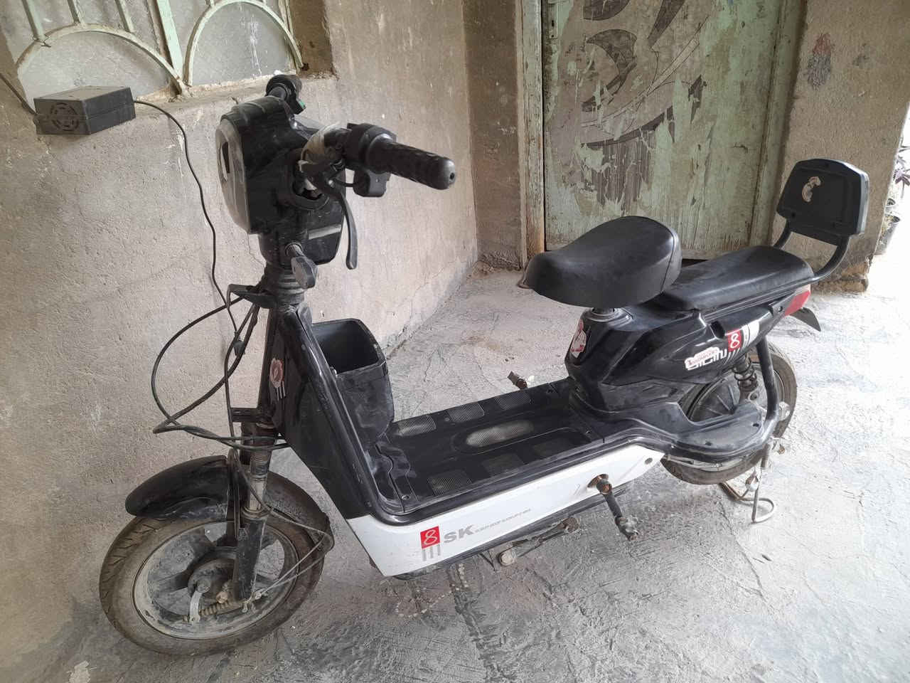 للبيع السعر ٢٠٠ المكان الدبله ناحية الابراهيميه الاتصال عله ***********
