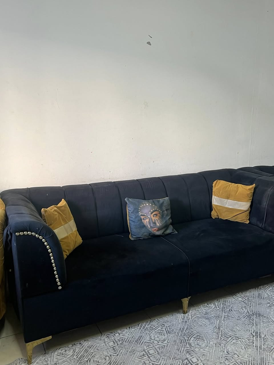 للبيع ***********
