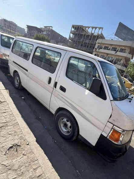 السلام عليكم البيع نيسان يورفان ناصيه  موديل 2010  ***********
