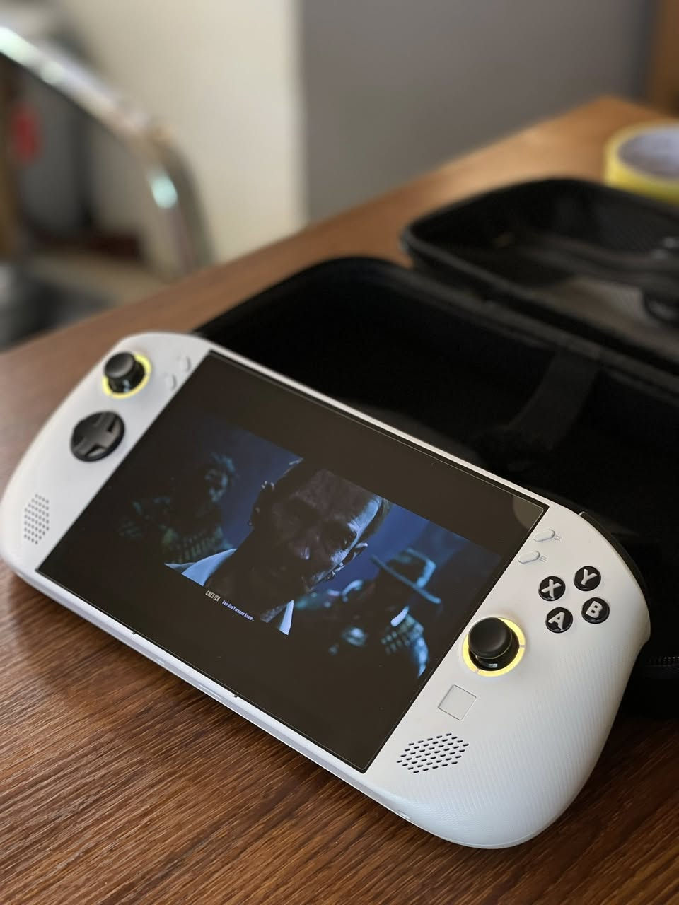 لينوفو ليجن كو اس واحد تيرا جهاز جديد استعمال قليل وملحقات كامله باكيت شاحنه وبي كم لعبه منزل بي 
جهاز نضيف وجاهز مابي اي مشمله متوفر منه قطعتين نضيفات سعر الواحد 725 قفل وعندي ملحقات اله حافظه وجنطه وادبتر الجنطه مالته 35 وباقي شغلات ب25 القطعه 
بغداد خطيب شعله 
توصيل متوفر لاي مكان بس كون متاكد تستلم طلب
اي استفسار اتصل وادلل*********** 💜
