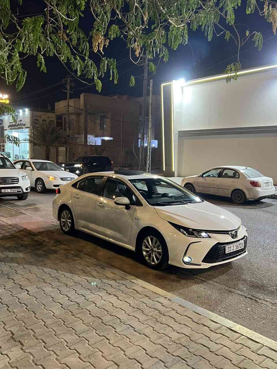 سلام عليكم 
للبيع فقط 
كورلا هايبرد 2025 
رقم بغداد بسمي 
كفاله عامة من الرصعة 
ماشية 29 
السعر (160) وبيه قليل حگ الجيه 
مكان النجف الاشرف 
***********
