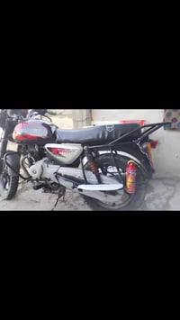 اخوتي بوكسر 21 دراجه نضيفه اتخبل تخم تاير جديد مرقم انكليزي تحويل ثاني...