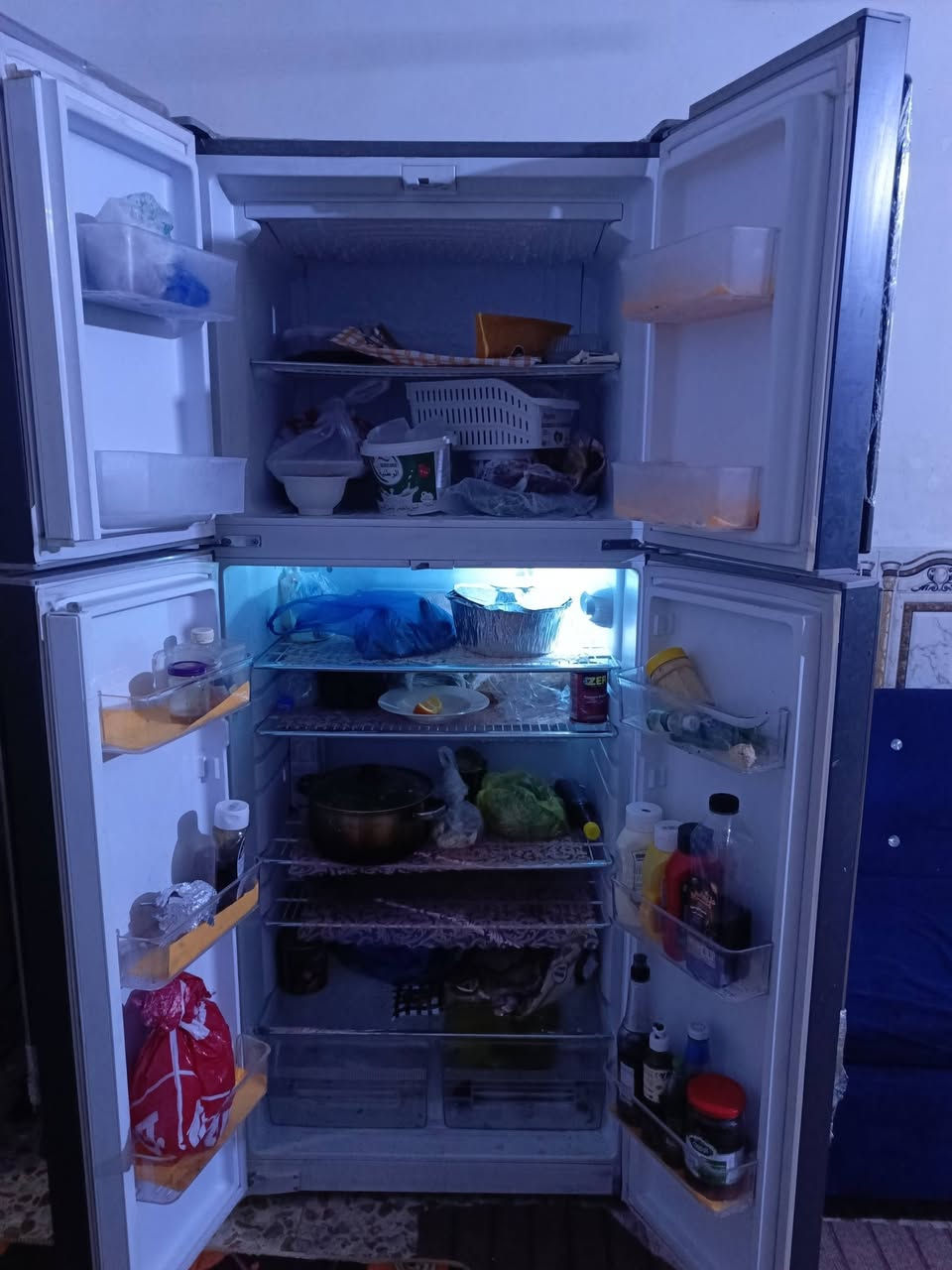 ثلاجة كينود جديدة استعمال قليل 24 قدم ب 700 الف مكاني بغداد كفاءات السيدية


**إذا كنت صاحب هذا الإعلان وتريد حذفه لأي سبب، رجاءا أرسل رسالة إلى الدعم الفني**