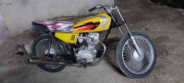 لبيع دراجه 21 مگينه خرسه نضيفه مفتوحه بستم كلك كلك جاهزه مانقصه شي 300 وبيه مجال. ***********
