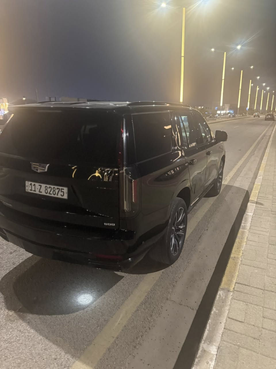 كدلاك23 اسبرسو خليجي وكاله المنصور كفاله عامه بيها شويه بارد بالجاملغ الخلفي الفحص مرفق مع الصور ماشيه ٦٧ الف كم سعرها ٧٨ الف يعني ٧ شدات و٨٠ ورقه مكان السياره الأنبار الرمادي التواصل على الرقم ***********
