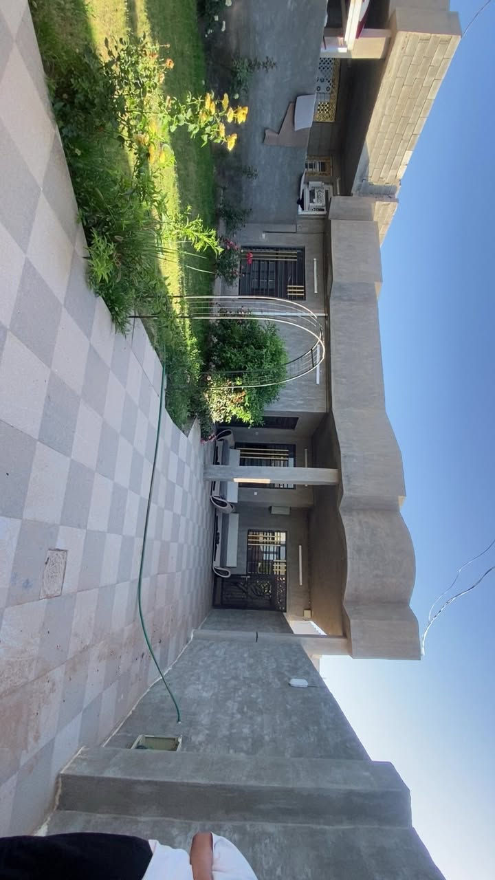 السلام عليكم بيت للايجار
الناحية قرب البانزين خانة الحكومي مساحة البيت 300م البيت جاهز من كلشي يتكون البيت من استقبال وكلدور وصالة مع غرفتين نوم مع حمام داخلي وخارجي مع گراج يتسع اكثر من سيارتين للاتصال والاستفسار التواصل على الارقام 

***********

***********
